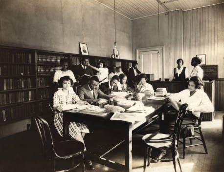 Image Link to Sargeant Memorial Collection