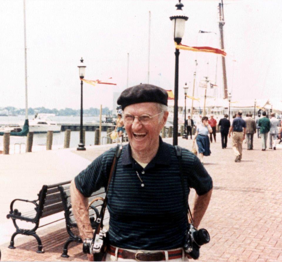 Carroll Herbert Walker Sr Image