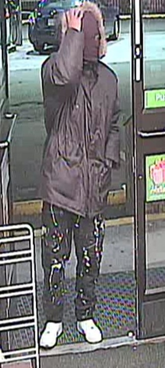 robbery 7-eleven 124 maple ave.jpg
